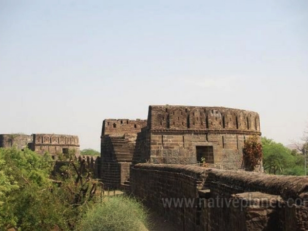 Ahmednagar Fort Information In Marathi Travel to the Historical Town of Ahmednagar - Nativeplanet