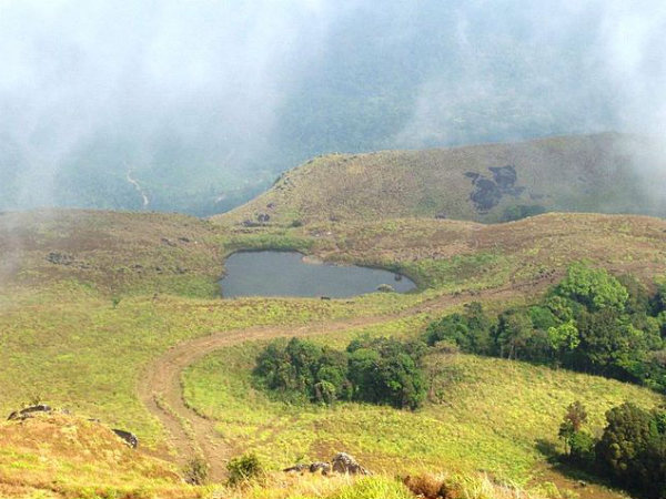 Trekking Places in the Western Ghats Trekking Places in the Western Ghats