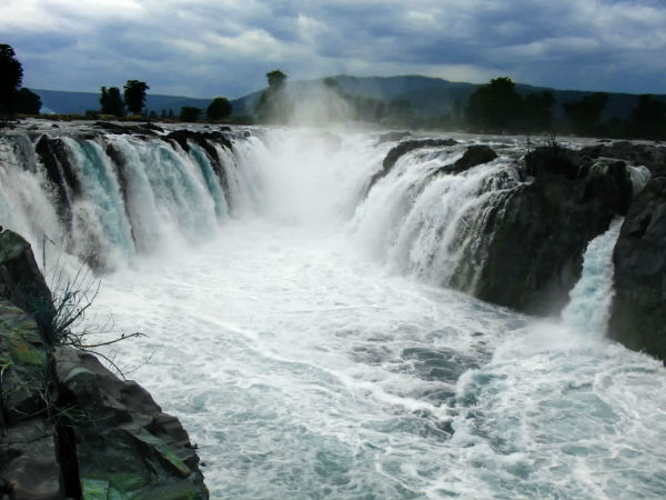 Attractive South Indian Locations Featured In A.R. Rahman Songs Attractive South Indian Locations Featured In A.R. Rahman Songs