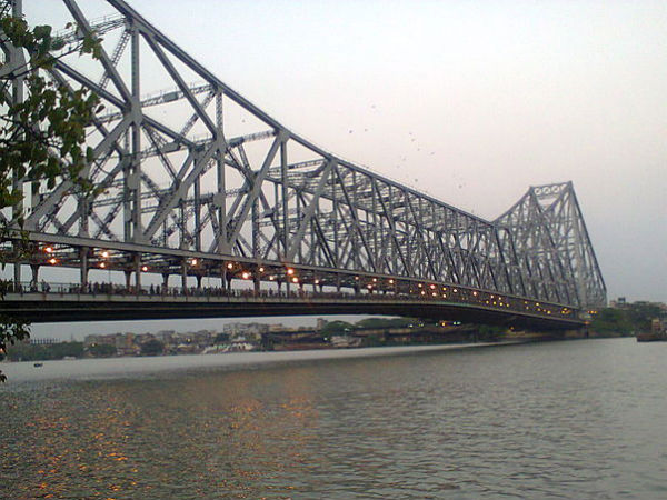 Beautiful Cities On the Banks of Rivers Beautiful Cities On the Banks of Rivers