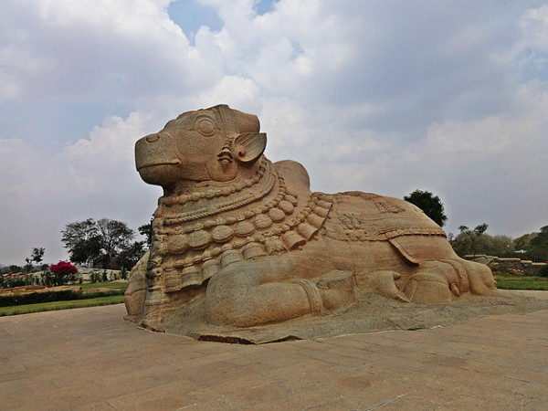 Famous Nandi Statues in South India Famous Nandi Statues in South India