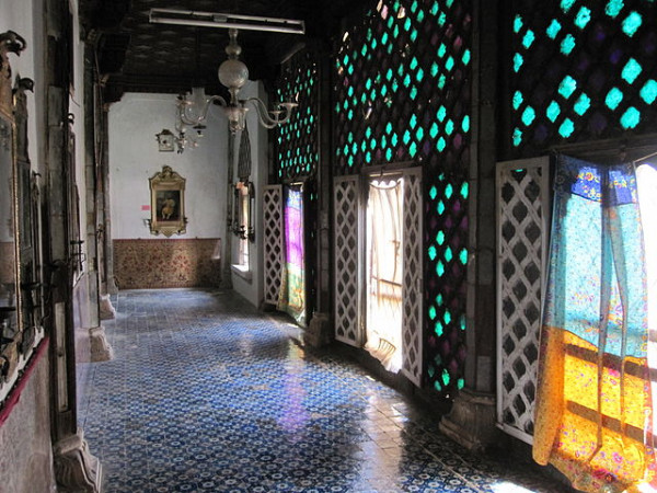 5 Mirror Palaces in India 5 Mirror Palaces in India