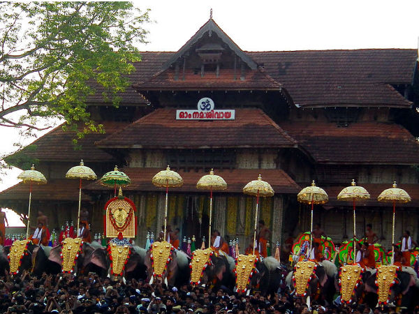 The Pomp & Grandeur Of Thrissur Pooram The Pomp & Grandeur Of Thrissur Pooram