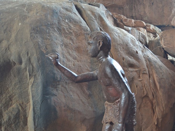 Raisen photos, Bhimbetka - A sculpture Raisen photos, Bhimbetka - A sculpture