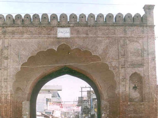 Panipat photos, Salar Gunj Gate - View of the Gate Panipat photos, Salar Gunj Gate - View of the Gate