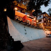 Hotel Emerald Heights