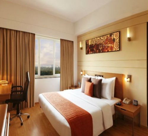 Executive Suite-Bedroom