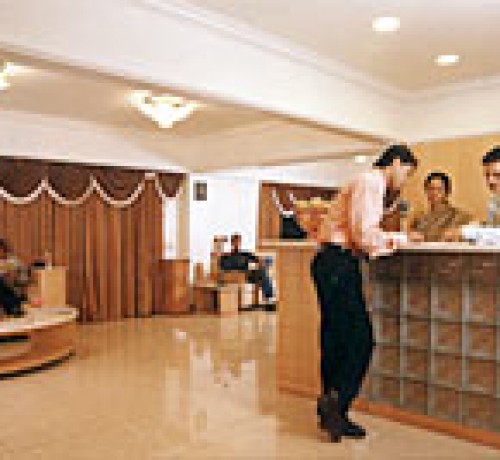 Hotel Millenium Park lobby