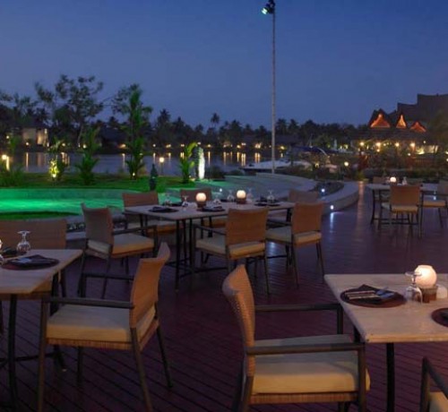 Dine by the Poolside