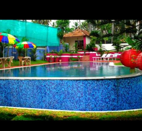 Decoration at the pool