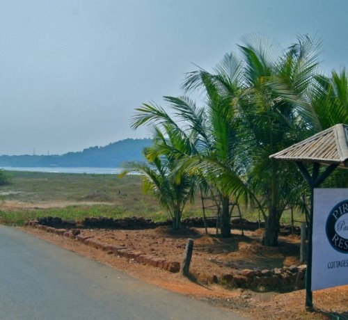 Entrance to the Resort