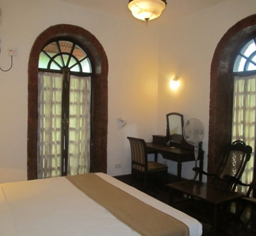 Super Deluxe Luxury Suite: Bedroom