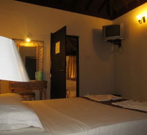 Cottage Suite: Bedroom