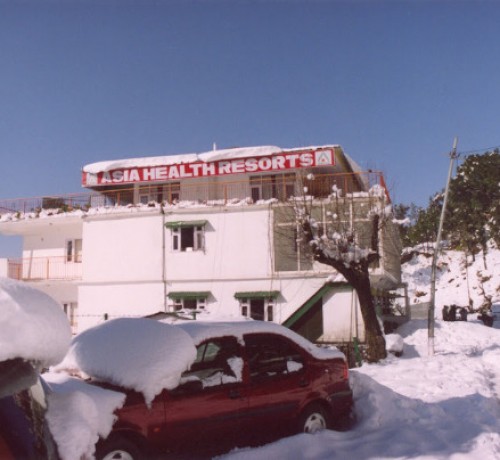 Snow in front of the resort