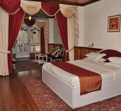 Luxury Kohinoor Room
