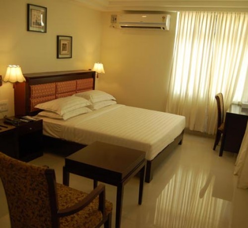 Mullai King Size Room