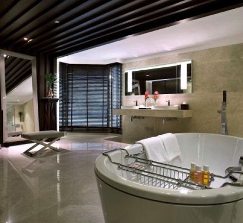 Persidential Suite Bathroom