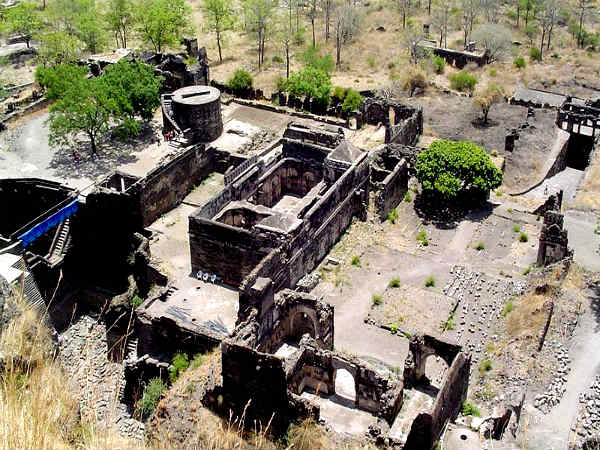 Daulatabad Fort, Daulatabad
