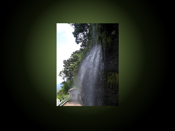 Manikyadhara Falls, Pearly Effect!