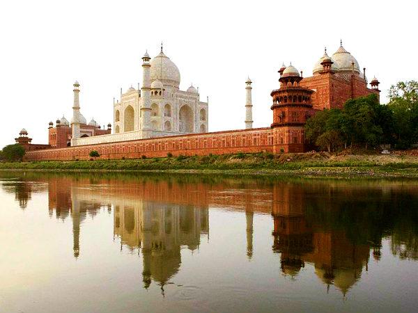 On the Banks of Yamuna