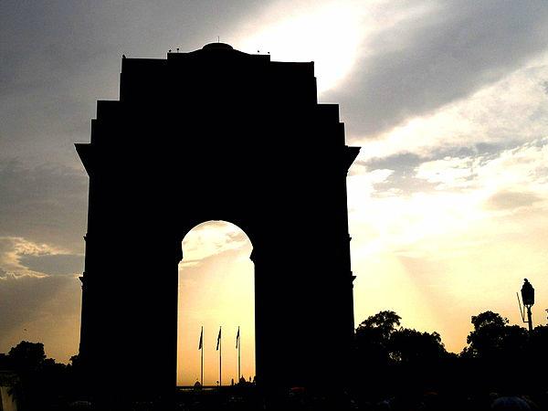 India Gate - The Structure