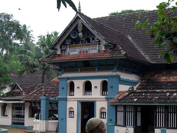 Thazhathangady Juma Masjid