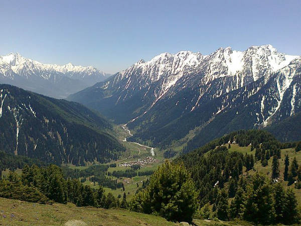 Aru Valley