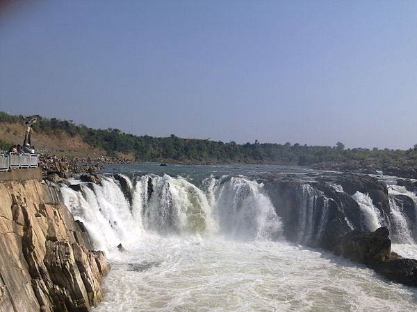 Dhuadhar Falls