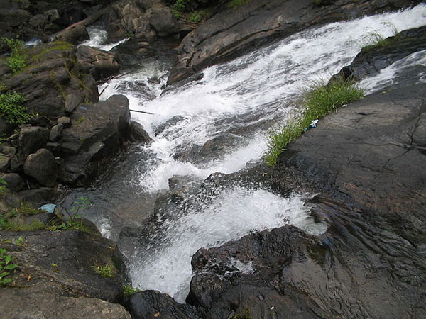 Iruppu Falls