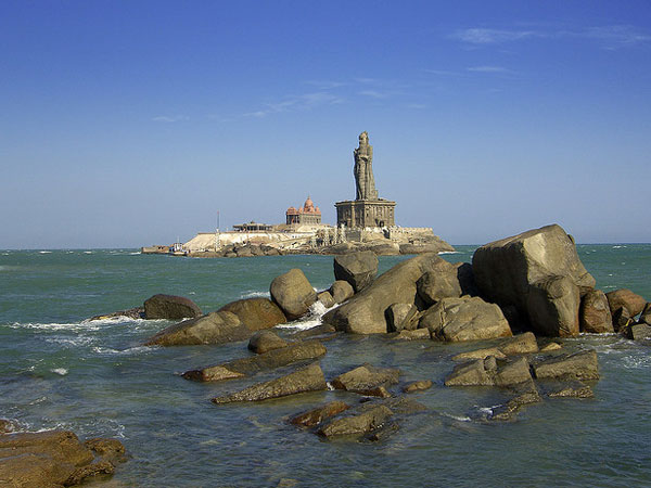 Thiruvalluvar Statue