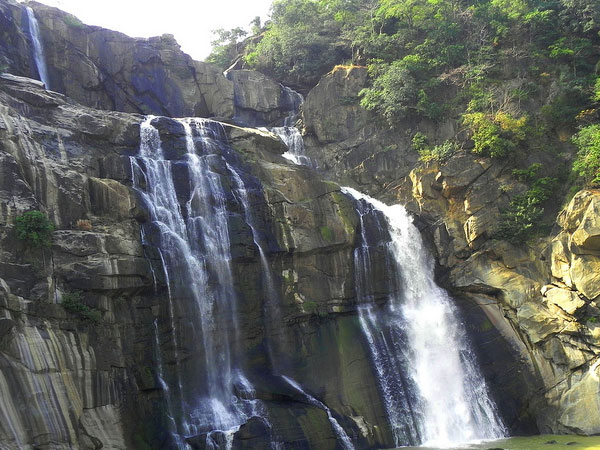 Hundru Falls