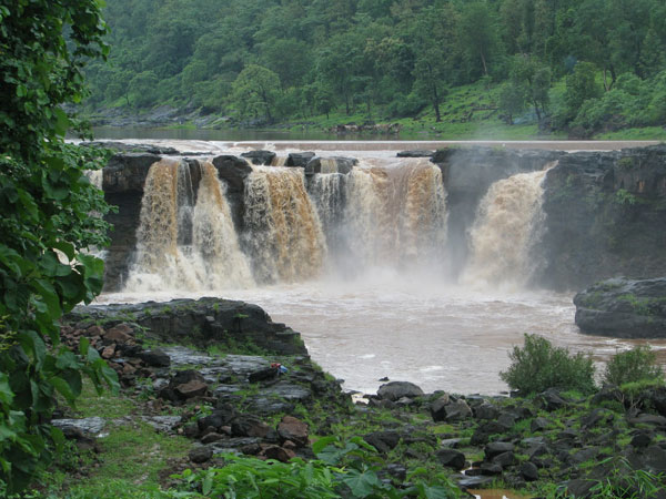 Gira Waterfalls