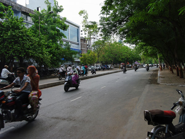How to Reach Ahmedabad