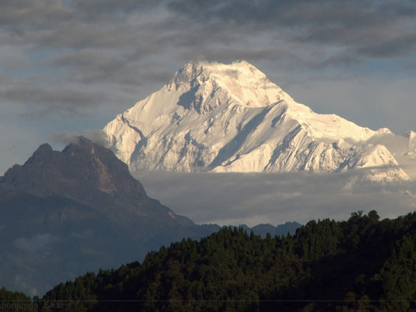 Overwhelming Mountains