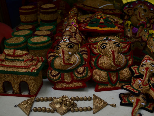 Surrounding Stalls