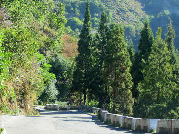 How to reach Dehradun