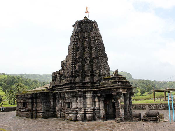 Amruteshwar Temple