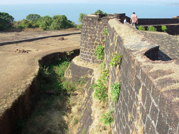 Jaigad Fort