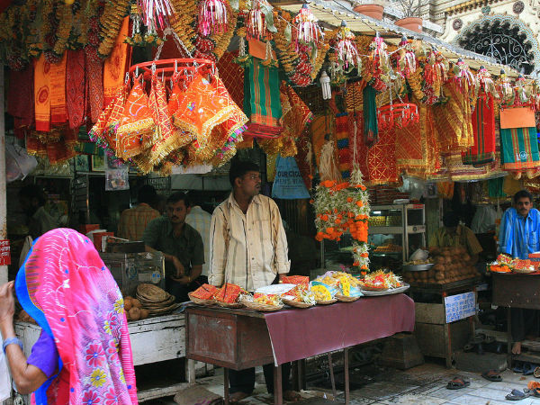 Mumbadevi Temple