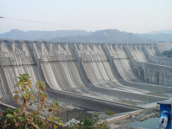 Travel to the 5 Largest Dams of India Travel to the 5 Largest Dams of India