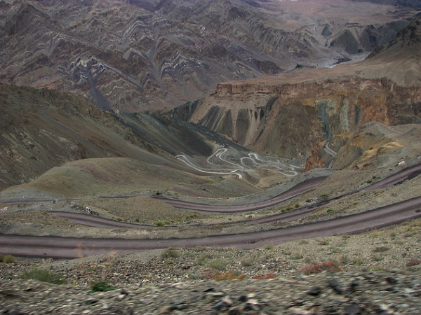 Srinagar to Leh