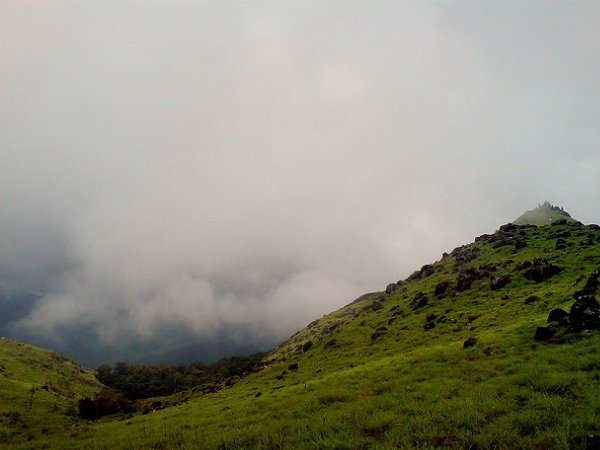 Ponmudi