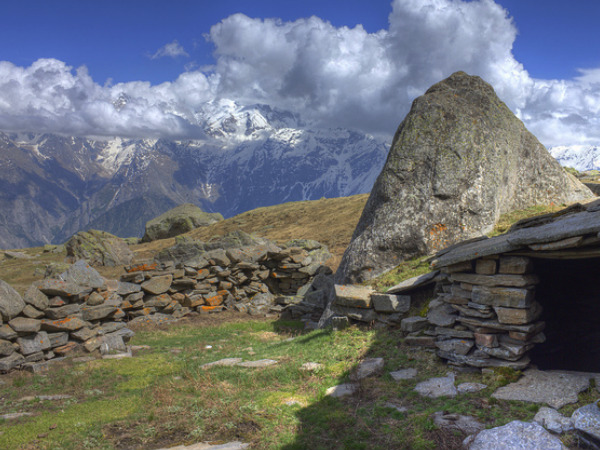 Travel to the Mesmerising Town of Kalpa Travel to the Mesmerising Town of Kalpa
