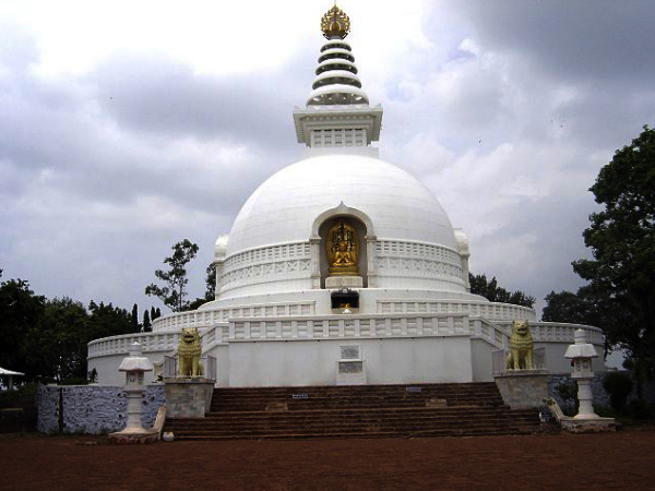 Shanti Stupa