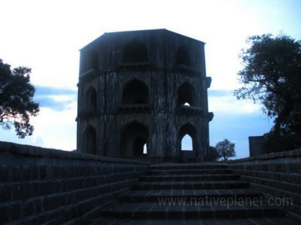 Salabat Khans Tomb Salabat Khans Tomb