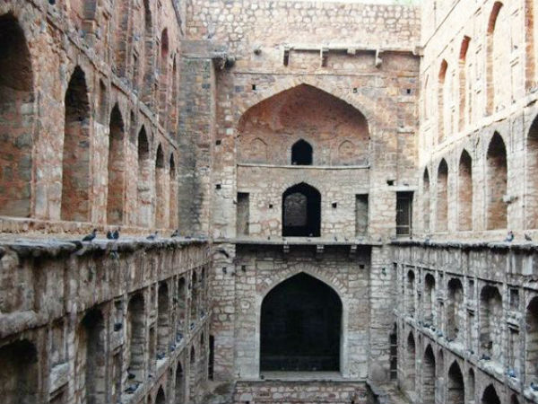 Agrasen ki Baoli