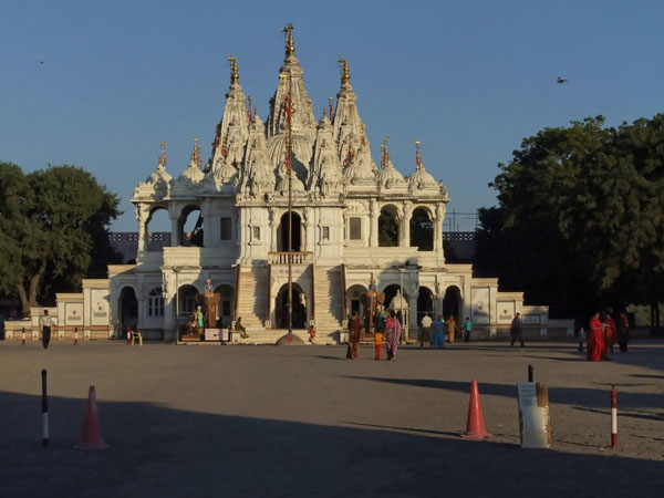 Dasi Jeevan Mandir