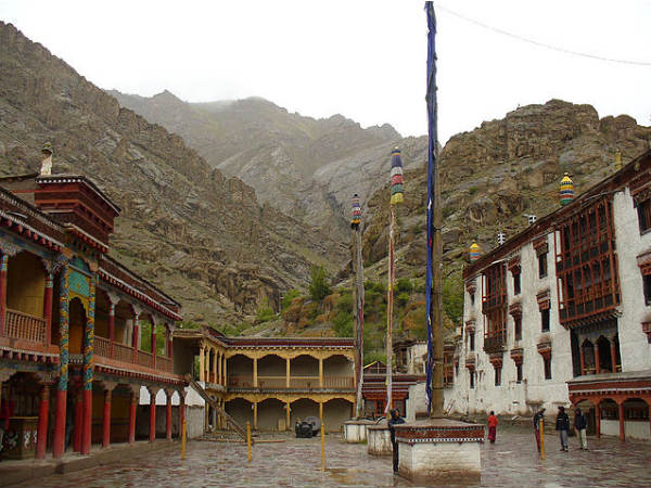 Hemis