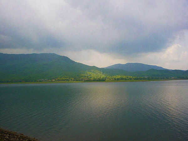 Dimna Lake