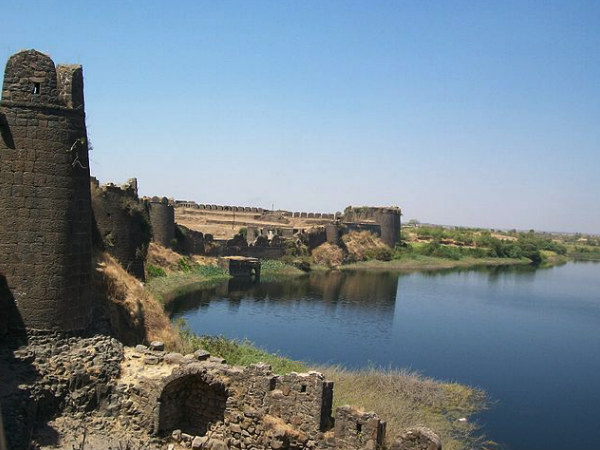 Naldurg Fort